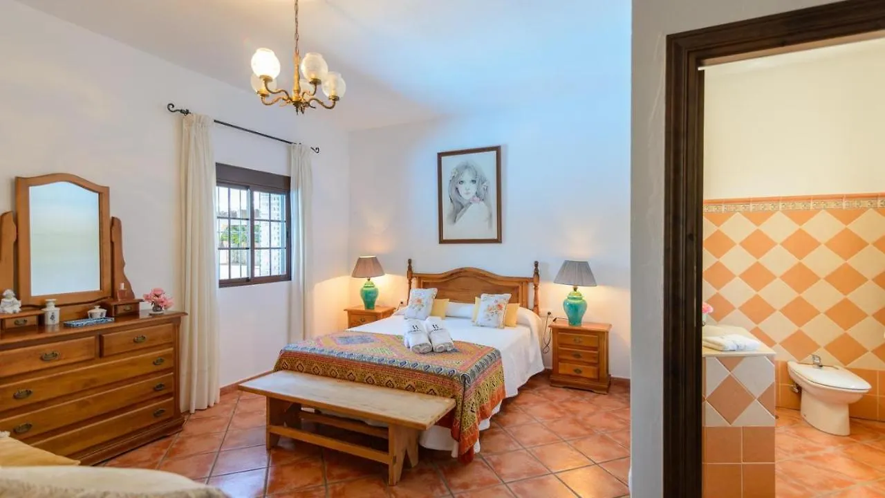La Higuera De Gaucin By Ruralidays Villa