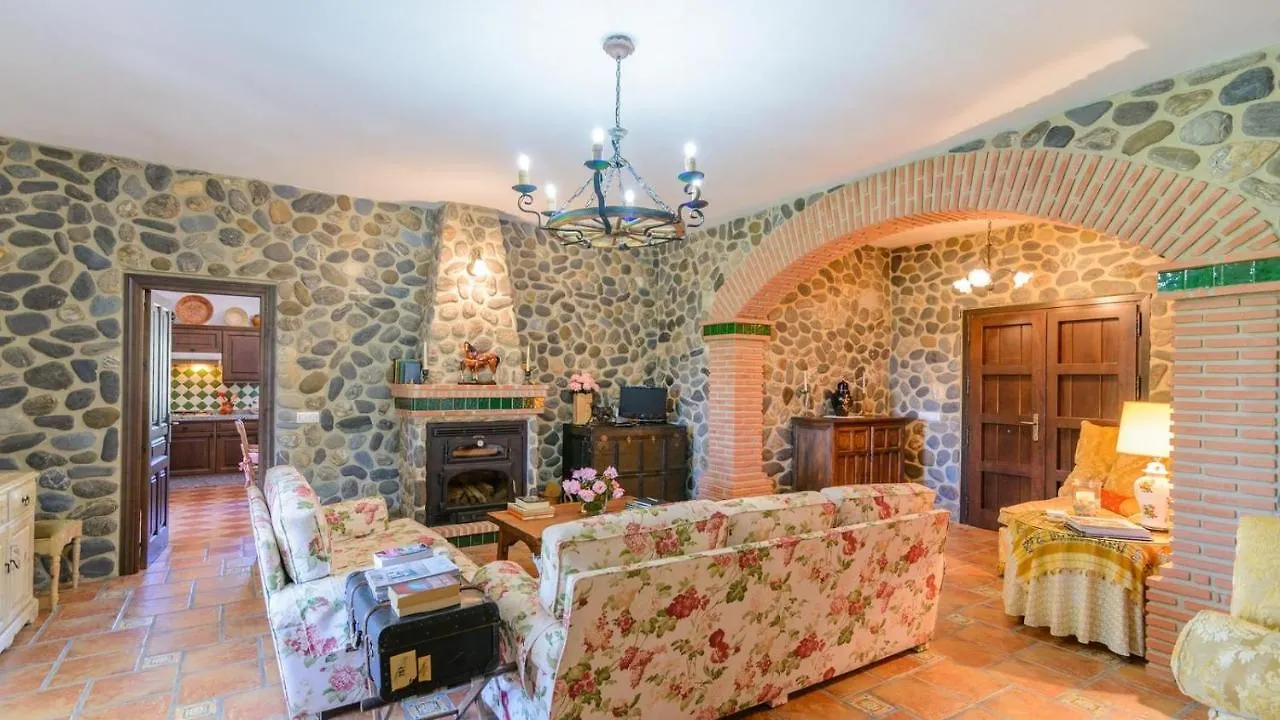 La Higuera De Gaucin By Ruralidays Villa